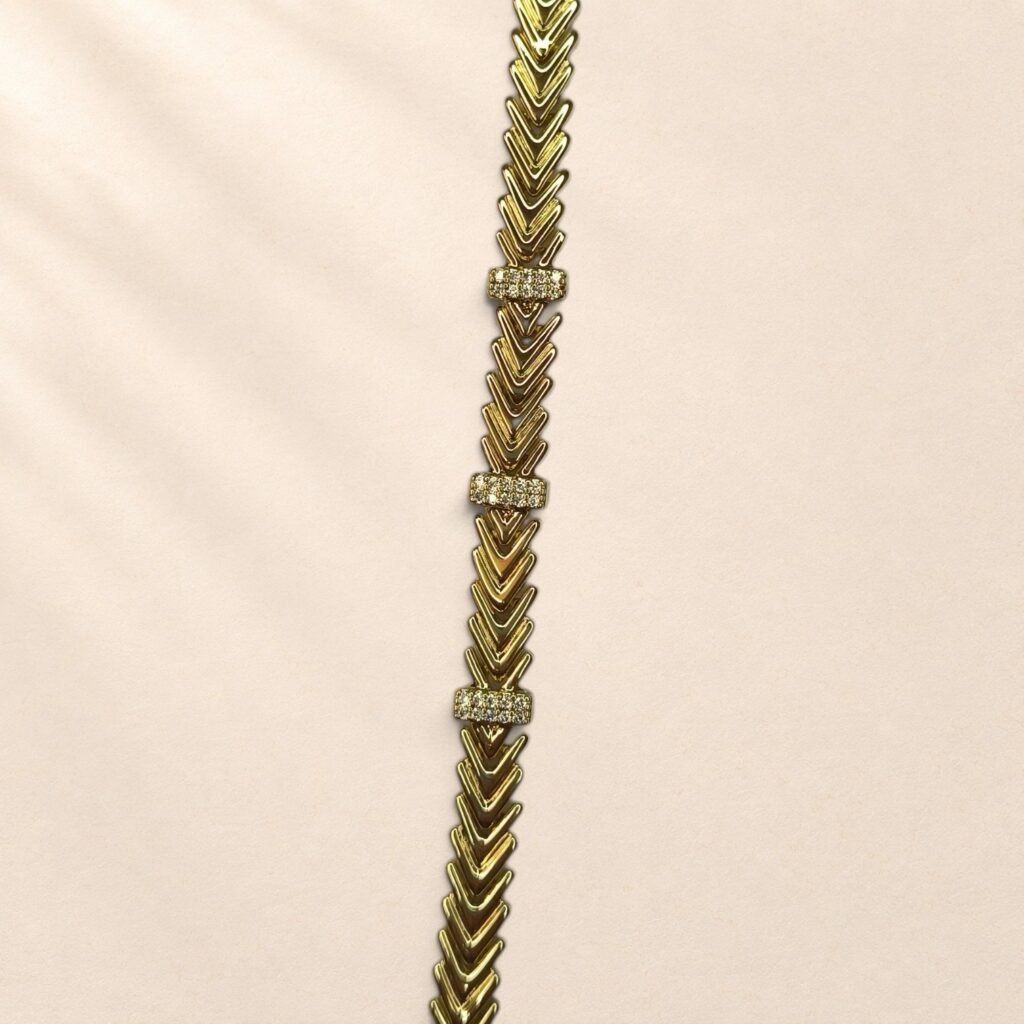 Bracelet Flavia – maillons chevrons