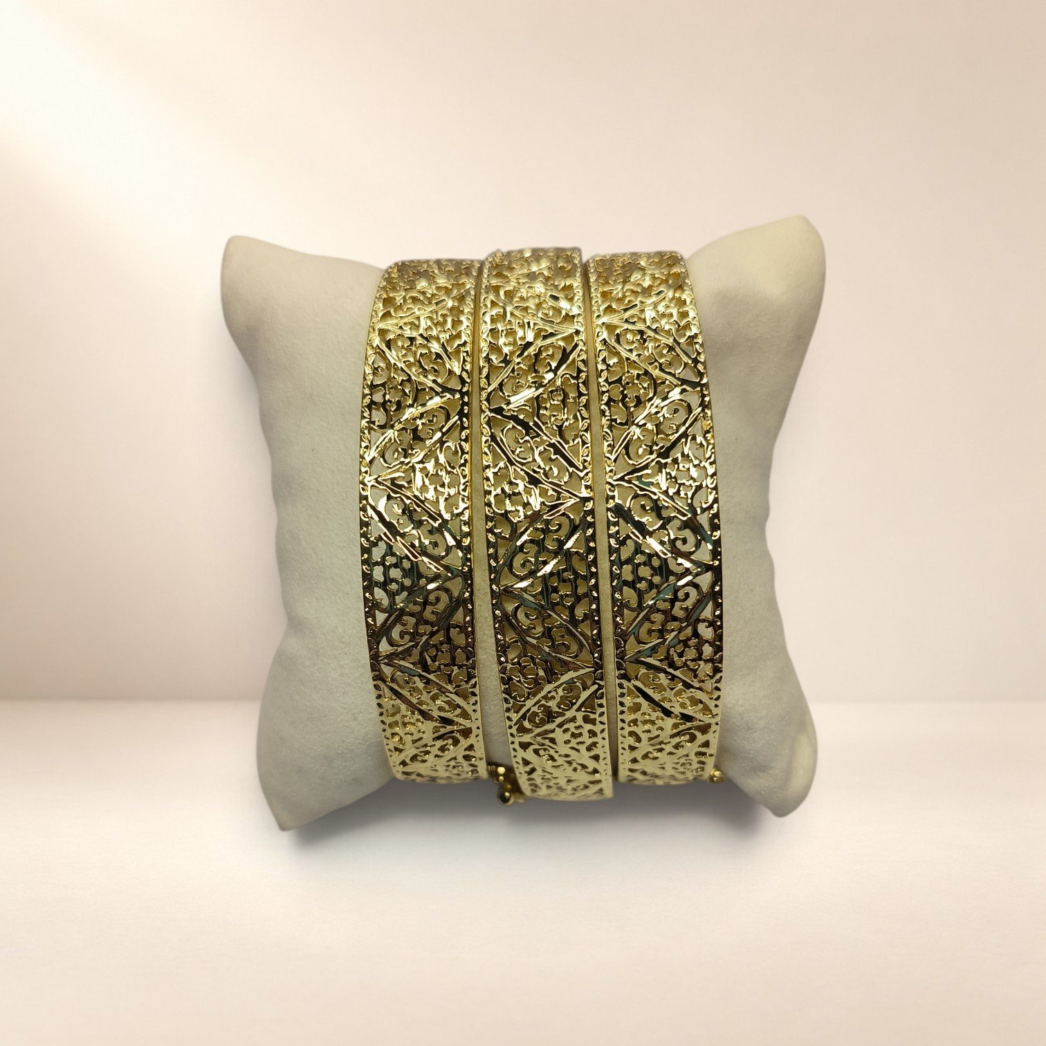 Bracelets Shéhérazade – motifs ajourés – Image 1