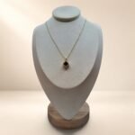 Collier Lucia – petit pendentif géométrique