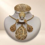 Parure Calista – motifs feuillagés