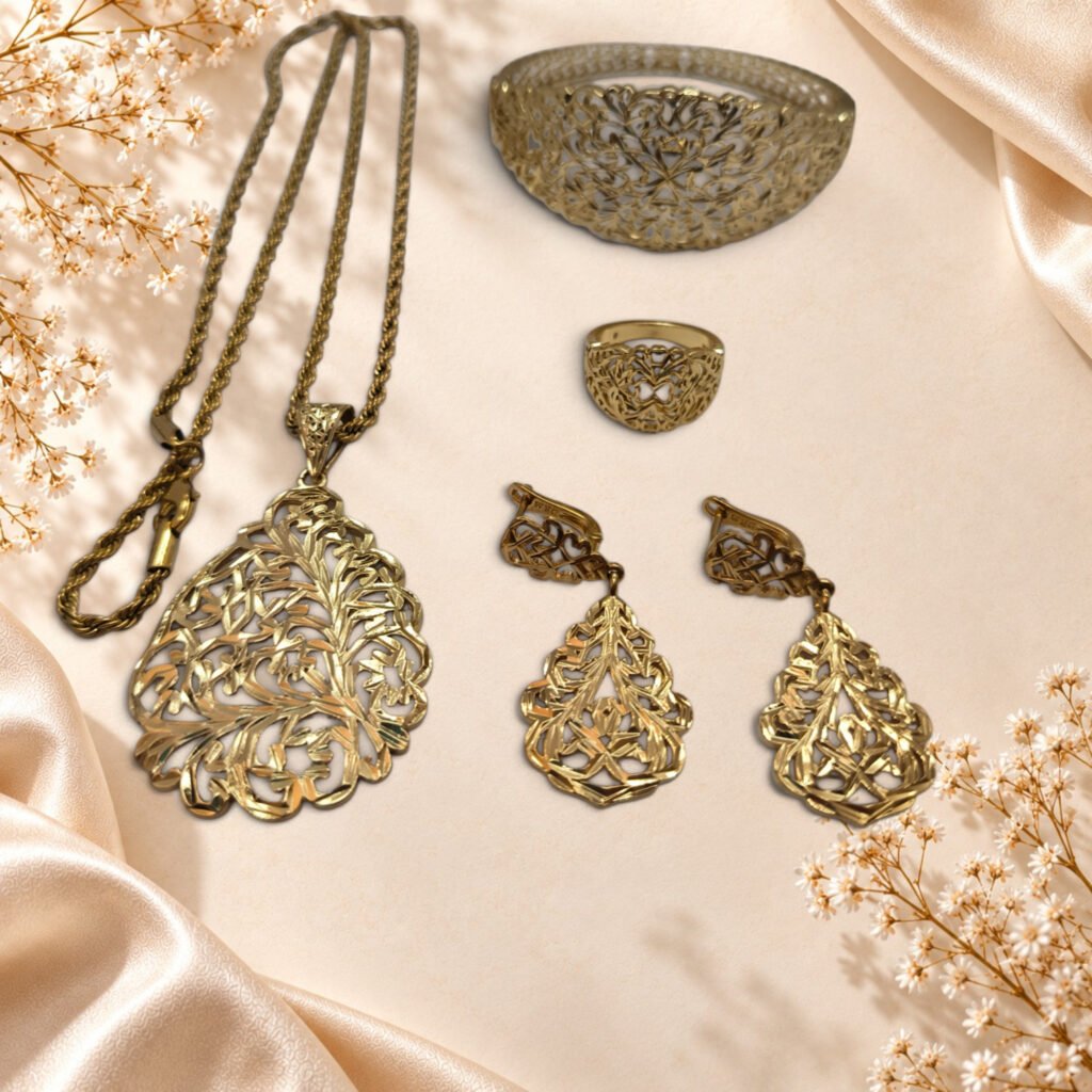 Parure Calista – motifs feuillagés